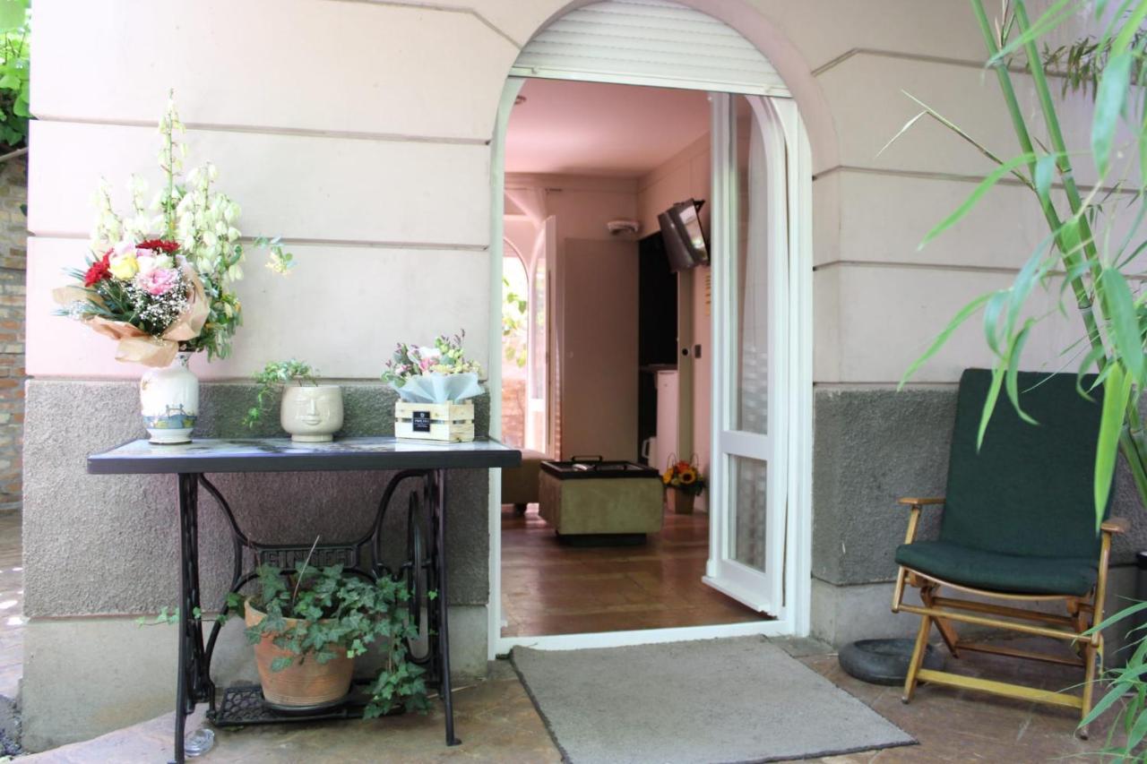 Garden Center Apartment Novi Sad Eksteriør bilde